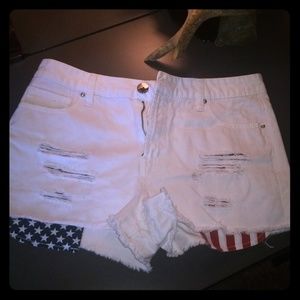 White Tinseltown Shorts